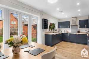 Photo 21- click for photo gallery